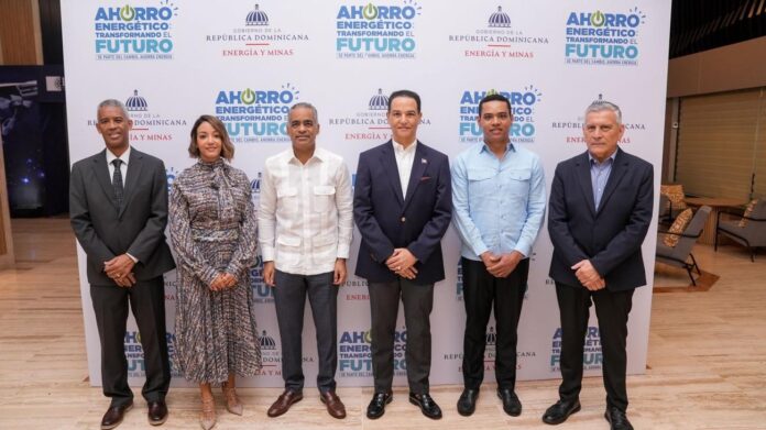 Joel Santos dice Gobierno impulsa el ahorro energético como parte de estrategia de desarrollo nacional