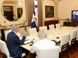 Abinader encabeza reunión virtual con 15 gobernadoras para pasar balance tras el paso del huracán Melissa