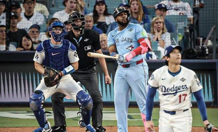 Vladimir Jr. y Azulejos descifran pitcheos de Ohtani; empatan la serie