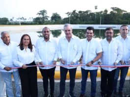 Abinader inaugura planta de tratamiento de aguas residuales en el municipio Pimentel