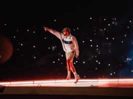 Bad Bunny hace vibrar Santo Domingo en su gira mundial “Debí Tirar más Fotos”