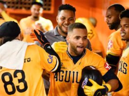 Águilas ganan 6-4 a los Toros y extienden su dominio en LIDOM