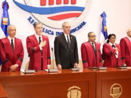 Abinader asiste a Audiencia Solemne por 181.° aniversario de la Constitución dominicana