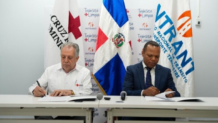 Intrant y Cruz Roja lanzan programa Tránsito+Limpio para hacer pruebas toxicológicas a conductores en Navidad para prevenir accidentes