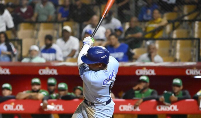 Leyba, Adames y Rojas Jr. definen triunfo del Licey