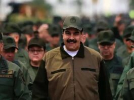 Maduro ordena a fuerza aérea estar "lista" para la defensa