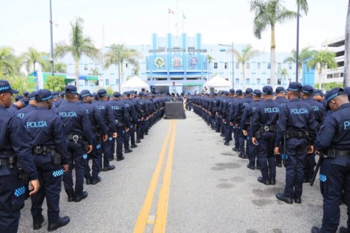 Tribunal Constitucional anula sancionar a policías y militares por su preferencia sexual