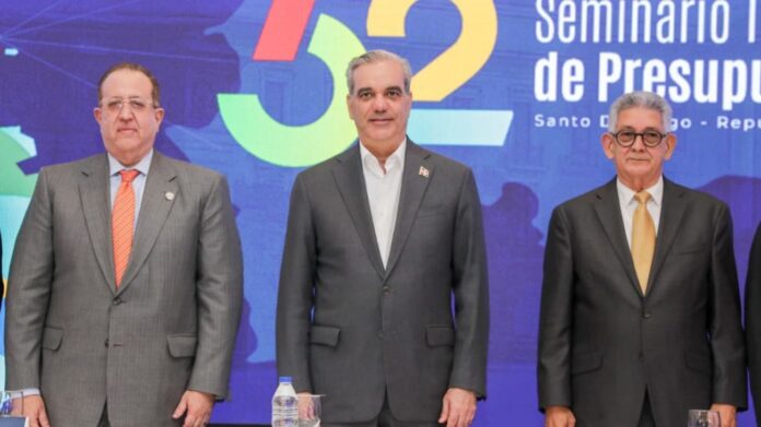 Abinader destaca importancia de la transparencia y eficacia del gasto público