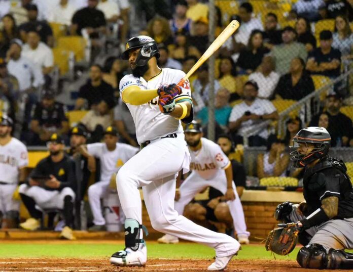 Águilas Cibaeñas vencen a Leones y llegan a 25 victorias