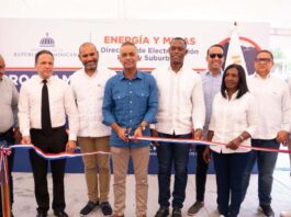 Energía y Minas entrega proyectos de electrificación rural con inversión superior a RD 37 millones