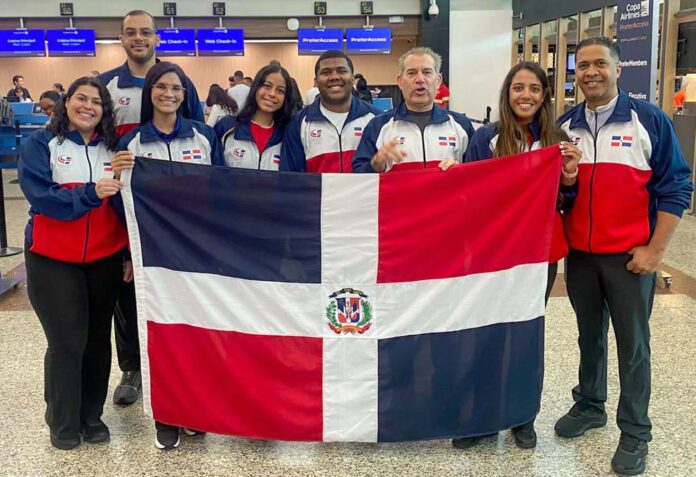 Delegación de boliche Republica Dominicana viaja a los Juegos Bolivarianos