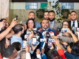 Ministerio Público solicita 18 meses de prisión preventiva contra diez arrestados por corrupción dentro de la Operación Cobra