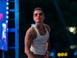 Rauw Alejandro llena de ritmo caribeño el parque Eugenio María de Hostos