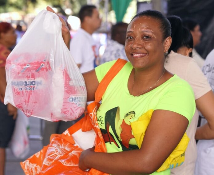 Inespre venderá 80 mil libras de pollo en desde este viernes en la Ciudad Ganadera
