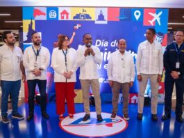Aeroportuario recibe a la diáspora dominicana a ritmo de “Volvió Juanita” en el Aeropuerto las Américas