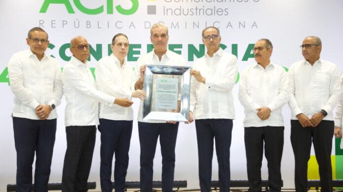 ACIS plantea “pacto fiscal integrado, moderno y responsable” que amplíe la base tributaria sin afectar la productividad