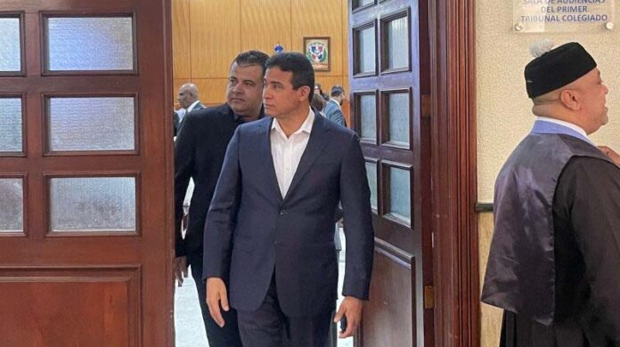 Suspenden juicio de fondo a generales y otros implicados en corrupción administrativa