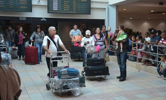 Aduanas anuncia gracia navideña 2025 con valor récord de US$5,500