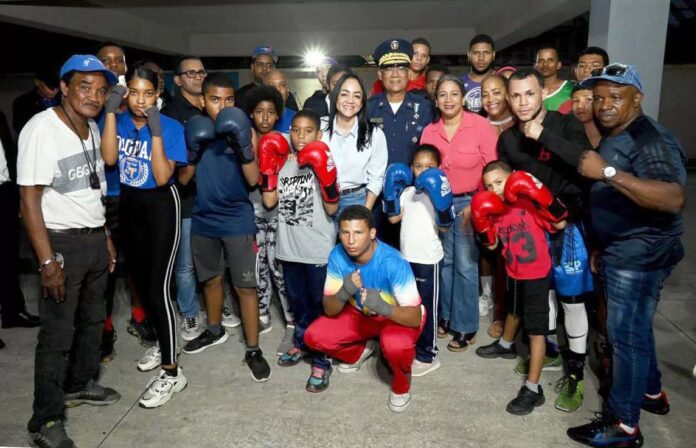 Inician en Cristo Rey del DN programa deportivo de prevención y orientación
