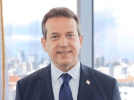 Abinader designa a Ito Bisonó como director honorífico de Infamicasa