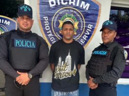 Policía recibe entrega voluntaria de hombre vinculado a hecho delictivo ocurrido en el municipio Quisqueya