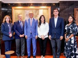 Aduanas se reúne con Amchamdr y el CNFC para fortalecer colaboración en el comercio exterior