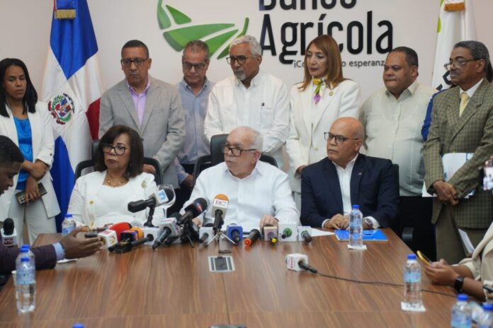 Banco Agrícola reafirma su transparencia y destaca crecimiento histórico en apoyo al campo dominicano