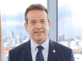 Abinader designa a Víctor “Ito” Bisonó como ministro de Viviendas y Edificaciones