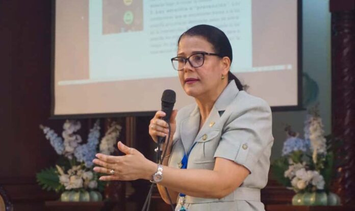 Ministerio Público orienta a estudiantes de secundaria sobre responsabilidad vial