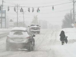 Tormenta invernal obliga al cierre de oficinas y suspensión de actividades en Estados Unidos