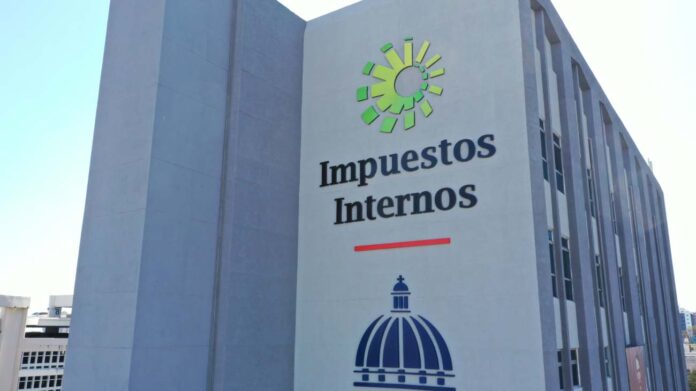 DGII recauda 2,986.7 millones por renovación del marbete 2025-2026