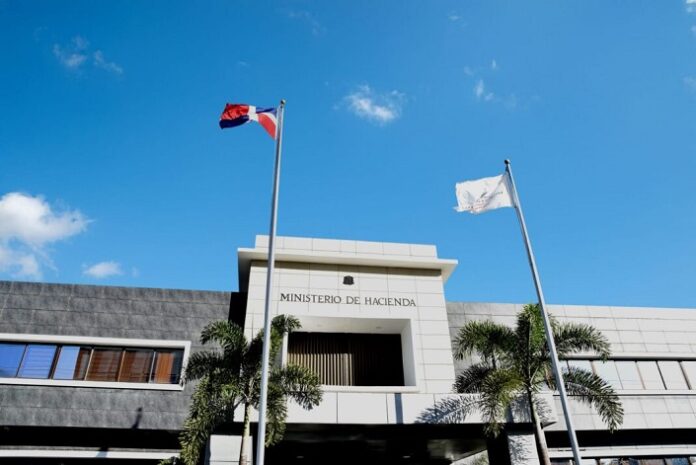 RD emite US$2,750 millones en bonos y supera 2.6 veces la oferta