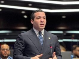 Charlie Mariotti Paz cuestiona uso de préstamos destinados al sector eléctrico