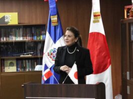 Carolina resalta labor de los dominicanos residentes en el exterior durante su visita a Japón