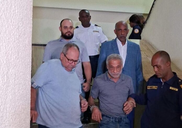 Dictan presentación periódica e impedimento de salida contra imputados en caso Barra Payán