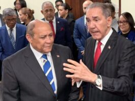 García Fermín entrega el Mescyt a Rafael Santos Badía; resalta fortalecimiento institucional
