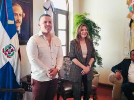 Ayuntamiento del DN declara Munícipe Distinguido al merenguero típico El Blachy