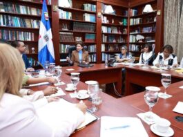 Gabinete de Salud se reúne con gremios de enfermería para abordar demandas del sector