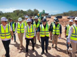 Ministro Paliza recorre construcción del Aeropuerto Internacional Cabo Rojo