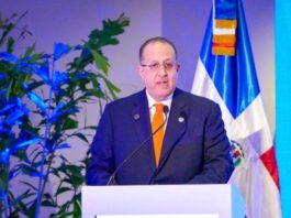 Ministro Magín Díaz asegura que el Gobierno prioriza medidas para mitigar impacto en el país por la crisis en Irán