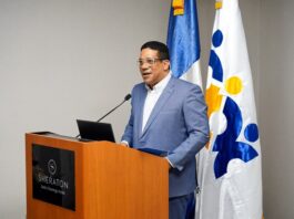 Presentan ficha técnica para la compra estandarizada de uniformes bajo la nueva Ley de Contrataciones Públicas