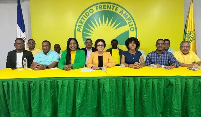 Frente Amplio se opone a contrarreforma laboral; aseguran peligra derechos de los trabajadores