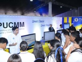 Más de 2,000 estudiantes participan en jornada de actividades de la V Feria de Innovación Industrial en Santiago