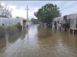 Santiago bajo agua: Lluvias torrenciales inundan calles principales y el cementerio municipal
