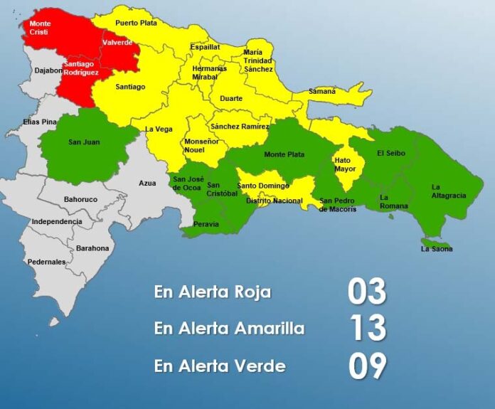Tres provincias en rojo por lluvias: El COE refuerza vigilancia nacional