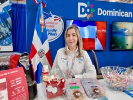 Departamento Aeroportuario destaca potencial del país en feria SUN ‘n FUN 2026