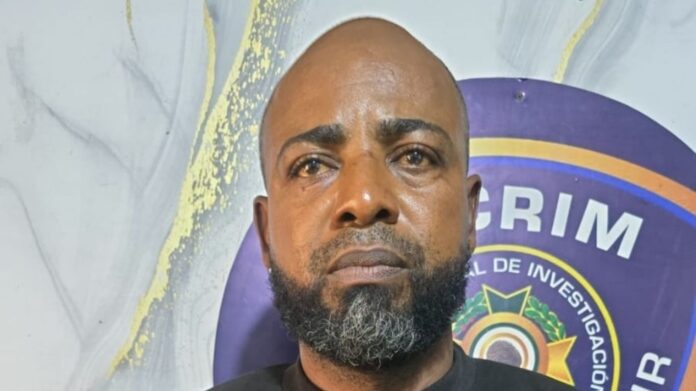 Se entrega a la Policía acusado de matar a su expareja