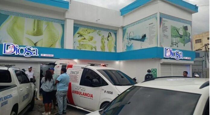 Disponen el cierre definitivo de centro estético en Santiago donde murió una paciente
