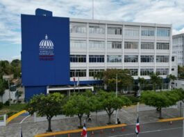 Ministerio de Trabajo llama a flexibilizar jornadas laborales y aplicar teletrabajo por lluvias