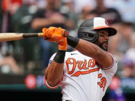 Taveras despachó su primer grand slam y Baltimore ganó en Kansas